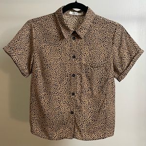 Mod Ref Printed Button Up Cropped Top